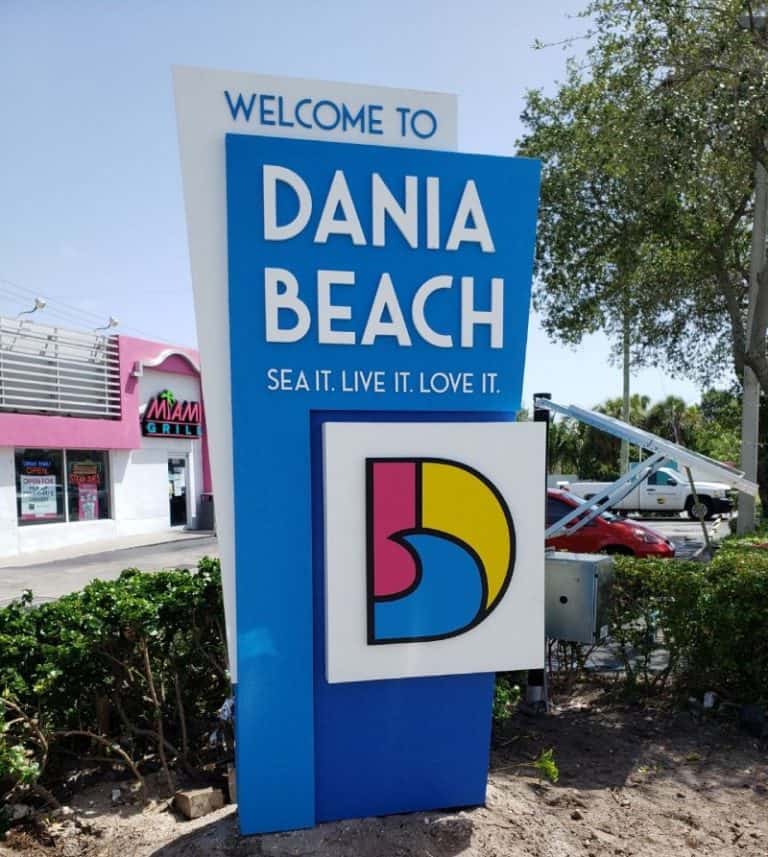 Dania Florida Solar Sign Kit Day