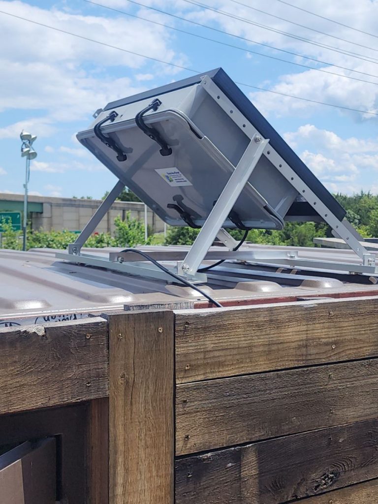 Magnetic solar lighting for shipping containers
